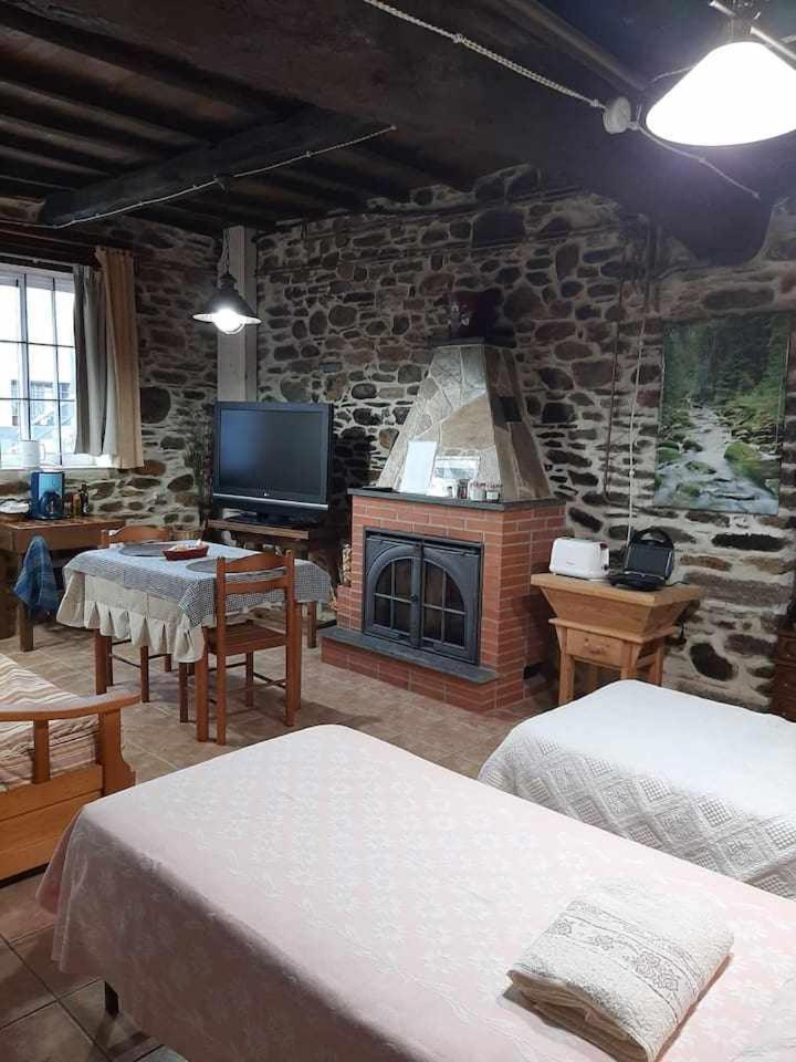 Casa Do Hiebra Alojamiento Rural Ribeira Sacra Castroncelos Eksteriør bilde
