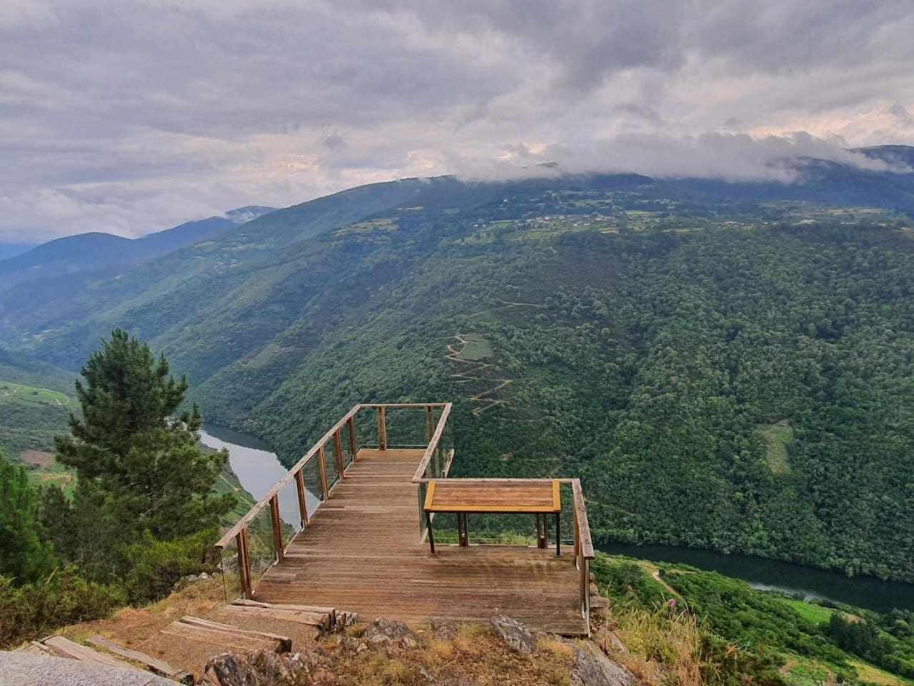 Casa Do Hiebra Alojamiento Rural Ribeira Sacra Castroncelos Eksteriør bilde