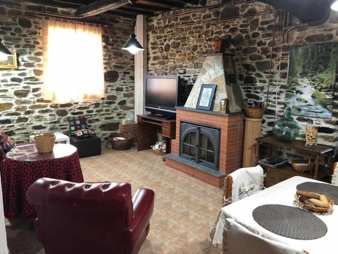 Casa Do Hiebra Alojamiento Rural Ribeira Sacra Castroncelos Eksteriør bilde